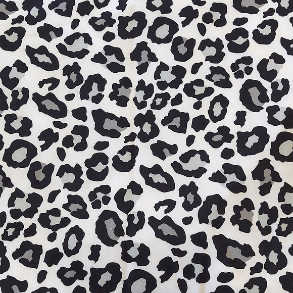 Ladies Swimsuit One Piece With Skirt Black White Pattern Large (12-14) - Picture 3 of 9